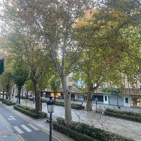 La Carrera 5 Daire Granada